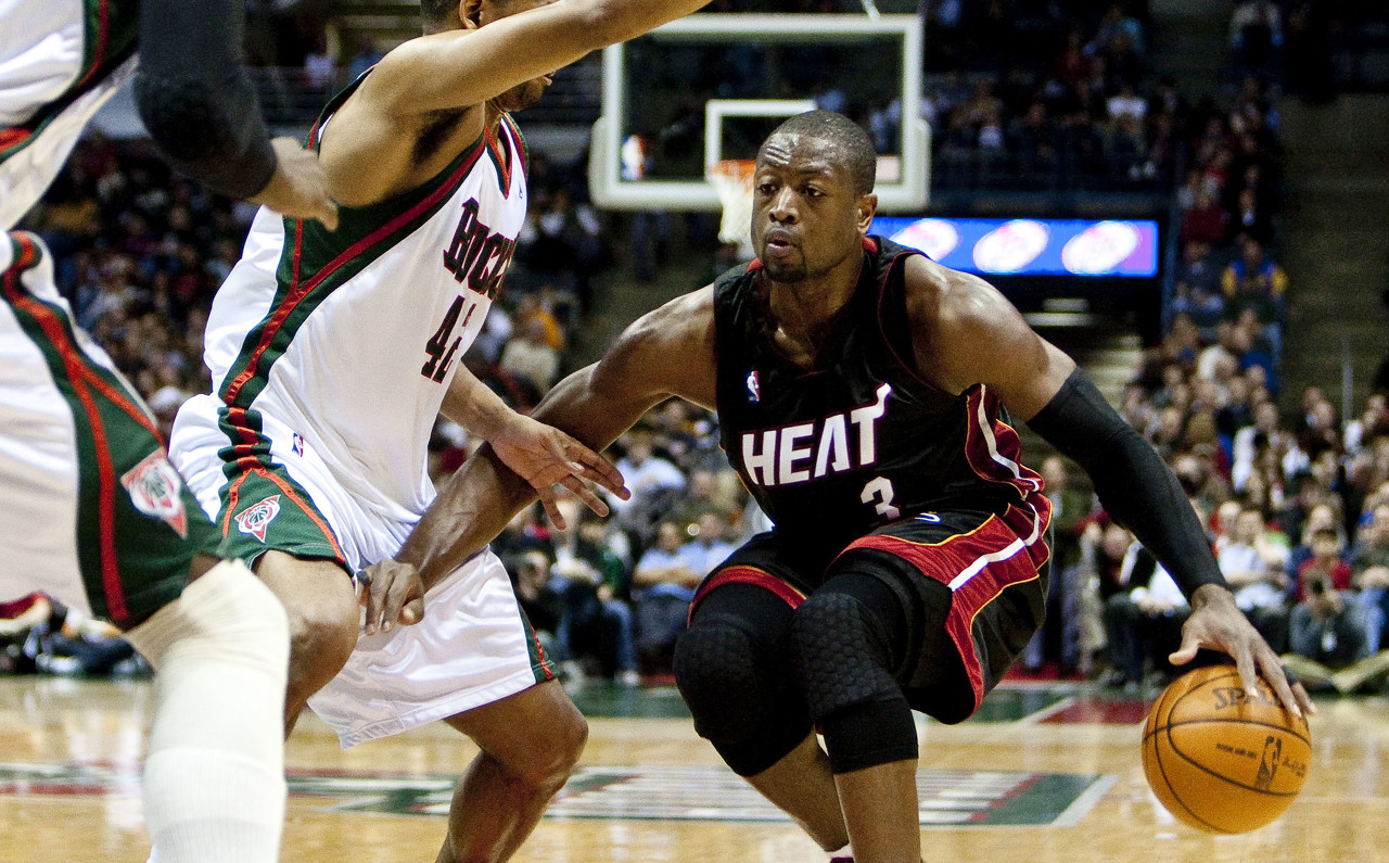 开云入口-韦德：在这个时代我也能成最顶级三分手 只是当时球队要求我突破